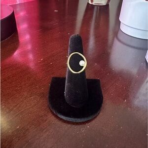 Plunder Design “HARPER KATE” Ring-NEW!! Gold Band Circle With Danty Pearl Size 6